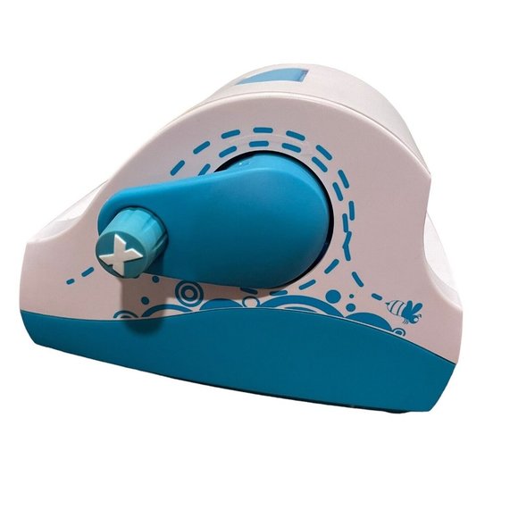 Xyron Create-A-Sticker, Mini, 2.5” Sticker & Label Maker XRN250-CFT DIY Crafts - Picture 6 of 7